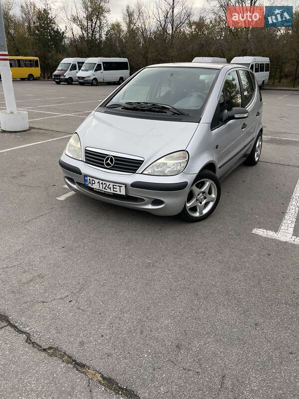 Хэтчбек Mercedes-Benz A-Class 2003 в Запорожье