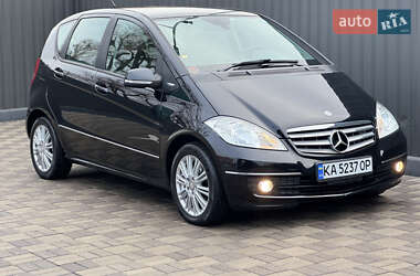 Хетчбек Mercedes-Benz A-Class 2011 в Києві