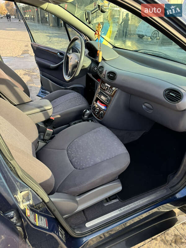 Купе Mercedes-Benz A-Class 2004 в Ужгороде