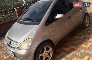 Хэтчбек Mercedes-Benz A-Class 2000 в 