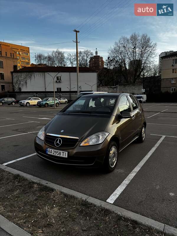 Mercedes-Benz A-Class 2010