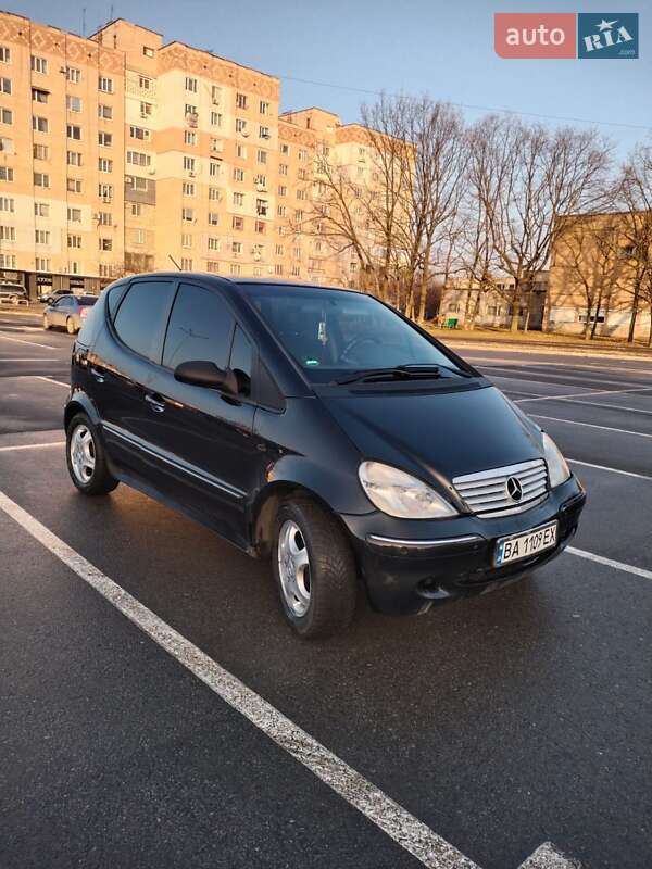 Хэтчбек Mercedes-Benz A-Class 2003 в 