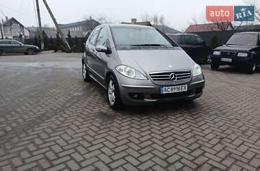 Хэтчбек Mercedes-Benz A-Class 2006 в 