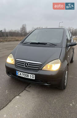 Хетчбек Mercedes-Benz A-Class 2000 в Милій