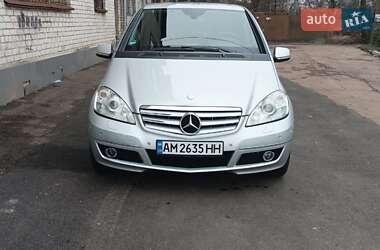 Хетчбек Mercedes-Benz A-Class 2010 в Житомирі