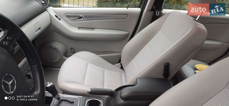 Хэтчбек Mercedes-Benz A-Class 2010 в Луцке