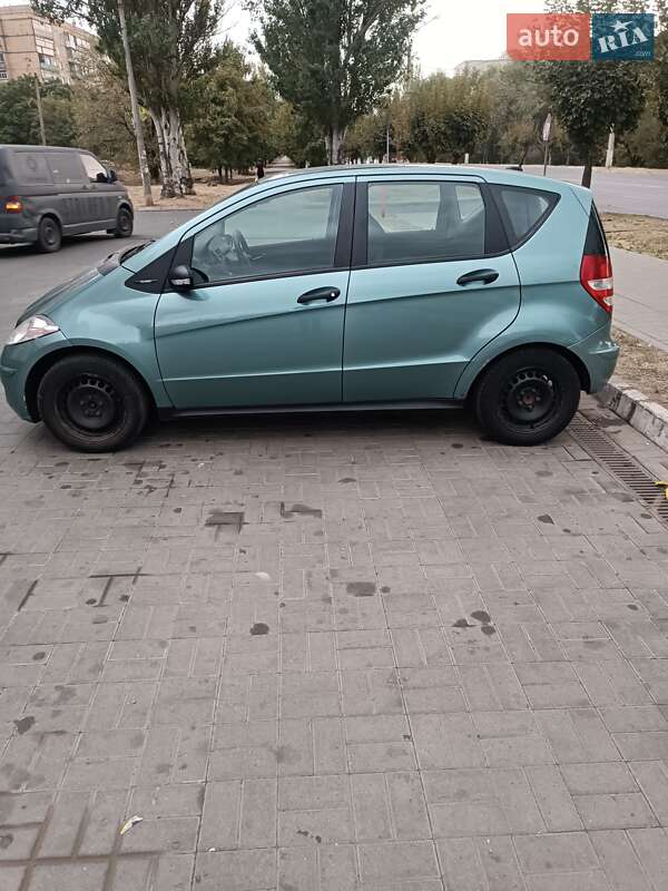 Хэтчбек Mercedes-Benz A-Class 2004 в Харькове