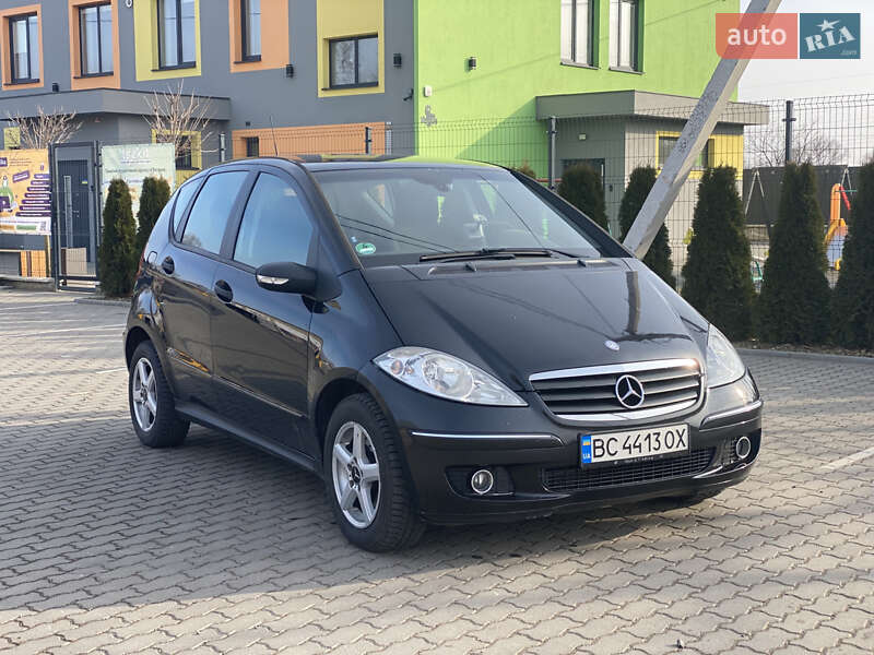 Хэтчбек Mercedes-Benz A-Class 2006 в 