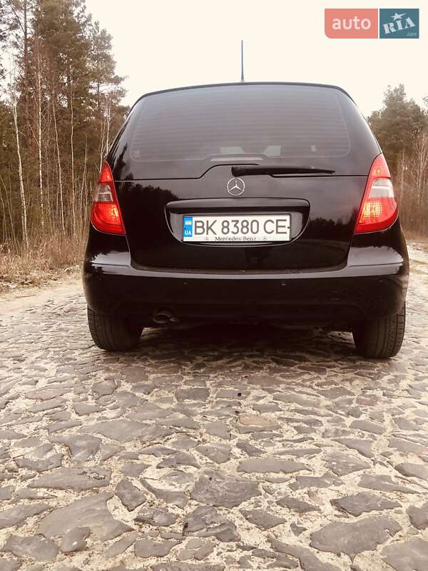 Хетчбек Mercedes-Benz A-Class 2012 в Володимирці