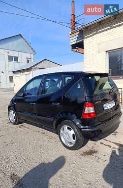 Хэтчбек Mercedes-Benz A-Class 2000 в 