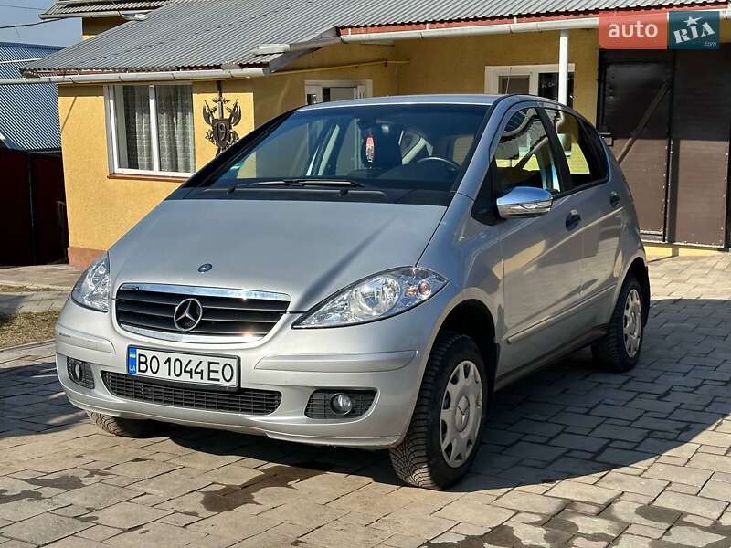 Хэтчбек Mercedes-Benz A-Class 2004 в 
