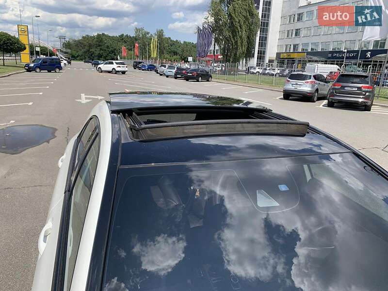 Хэтчбек Mercedes-Benz A-Class 2016 в Киеве