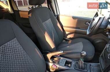 Хетчбек Mercedes-Benz A-Class 2009 в 