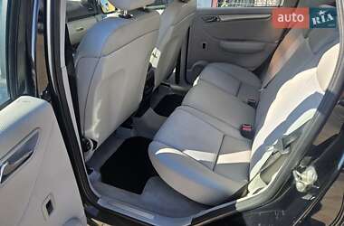 Хэтчбек Mercedes-Benz A-Class 2009 в 