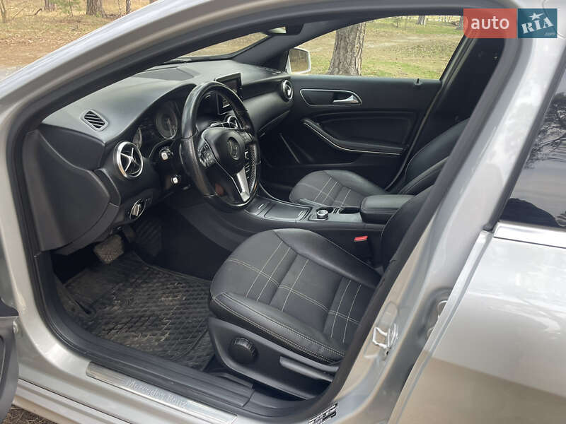 Хэтчбек Mercedes-Benz A-Class 2014 в Киеве