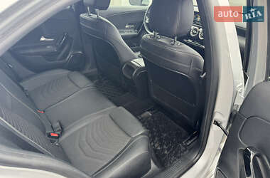Седан Mercedes-Benz A-Class 2019 в 