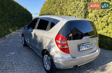 Хэтчбек Mercedes-Benz A-Class 2006 в 