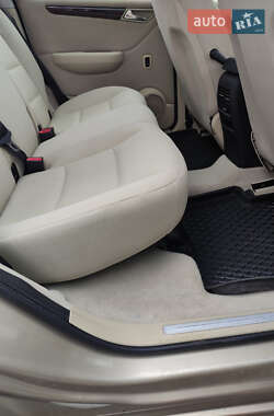 Хэтчбек Mercedes-Benz A-Class 2004 в 