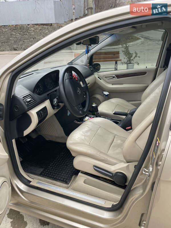 Хэтчбек Mercedes-Benz A-Class 2005 в Бориславе