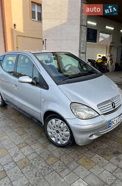 Хэтчбек Mercedes-Benz A-Class 2002 в 