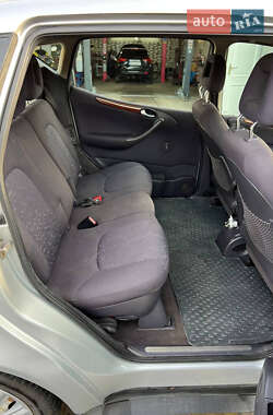 Хэтчбек Mercedes-Benz A-Class 2002 в 