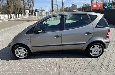 Хэтчбек Mercedes-Benz A-Class 2003 в 