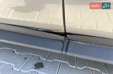 Хэтчбек Mercedes-Benz A-Class 2003 в 