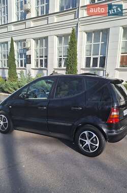 Хэтчбек Mercedes-Benz A-Class 2000 в 