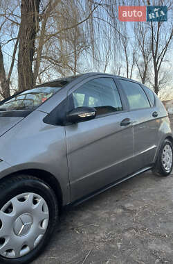 Хэтчбек Mercedes-Benz A-Class 2007 в 