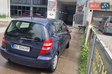 Хетчбек Mercedes-Benz A-Class 2004 в 