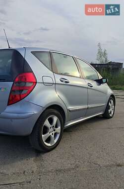 Хэтчбек Mercedes-Benz A-Class 2007 в 