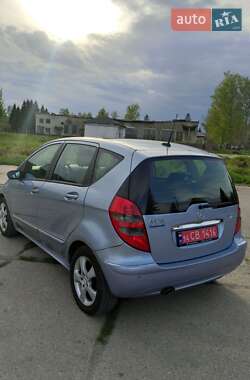 Хэтчбек Mercedes-Benz A-Class 2007 в 