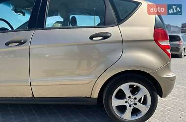 Хэтчбек Mercedes-Benz A-Class 2005 в 