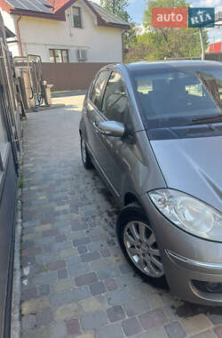Хэтчбек Mercedes-Benz A-Class 2007 в 
