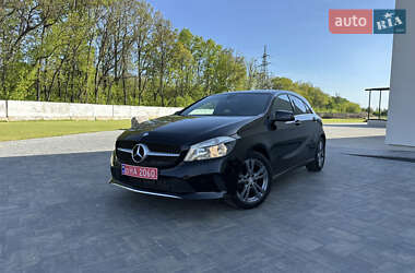 Хетчбек Mercedes-Benz A-Class 2016 в Луцьку