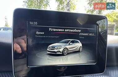 Хэтчбек Mercedes-Benz A-Class 2016 в 