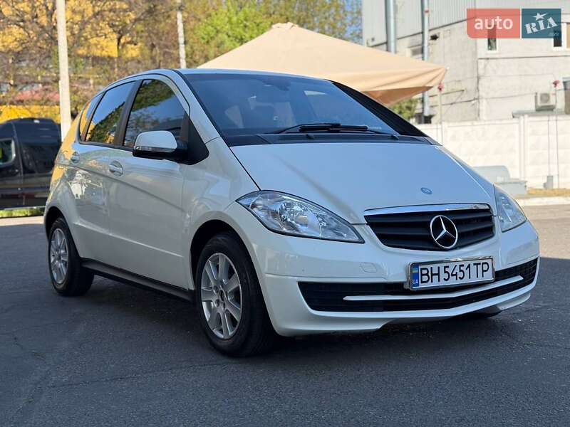 Хетчбек Mercedes-Benz A-Class 2010 в Одесі