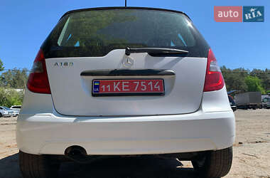 Хэтчбек Mercedes-Benz A-Class 2010 в 