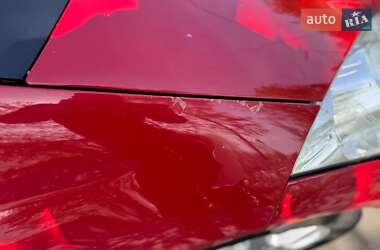 Хэтчбек Mercedes-Benz A-Class 2011 в 