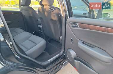 Хэтчбек Mercedes-Benz A-Class 2006 в 