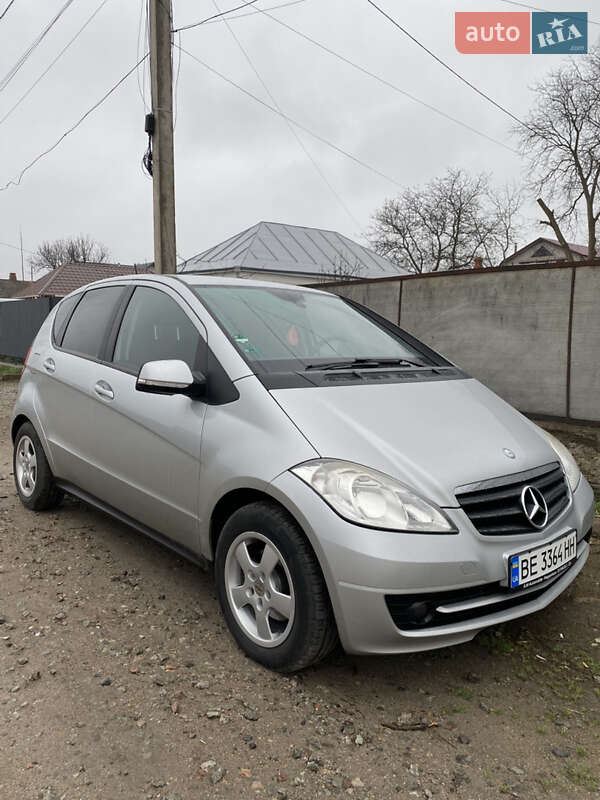 Mercedes-Benz A-Class 2009