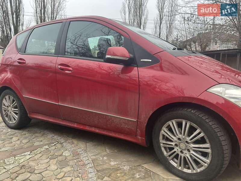 Хэтчбек Mercedes-Benz A-Class 2009 в Киеве