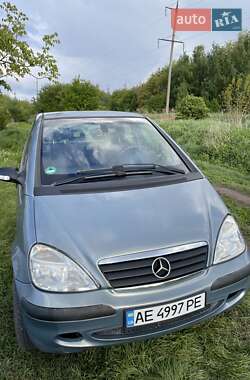 Хетчбек Mercedes-Benz A-Class 2004 в 