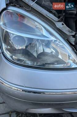 Хэтчбек Mercedes-Benz A-Class 2002 в 