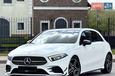 Хетчбек Mercedes-Benz A-Class 2018 в 