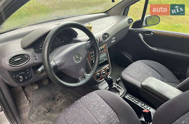 Хетчбек Mercedes-Benz A-Class 2003 в 