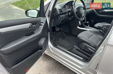 Хэтчбек Mercedes-Benz A-Class 2005 в 