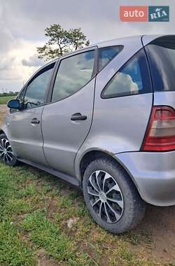 Хетчбек Mercedes-Benz A-Class 1999 в 