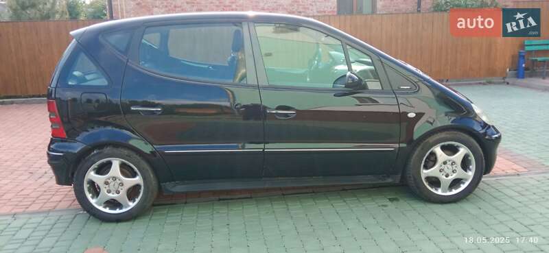 Хэтчбек Mercedes-Benz A-Class 2002 в Умани фото 3 Хэтчбек Mercedes-Benz A-Class 2002 в Умани