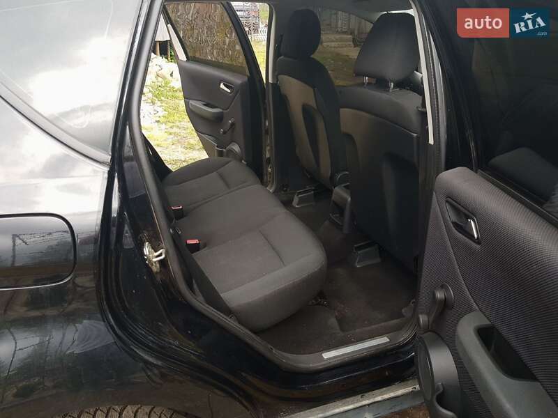 Хэтчбек Mercedes-Benz A-Class 2010 в Ивано-Франковске